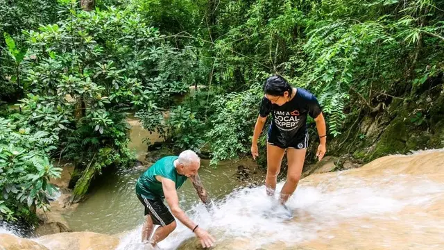 Air terjun lengket