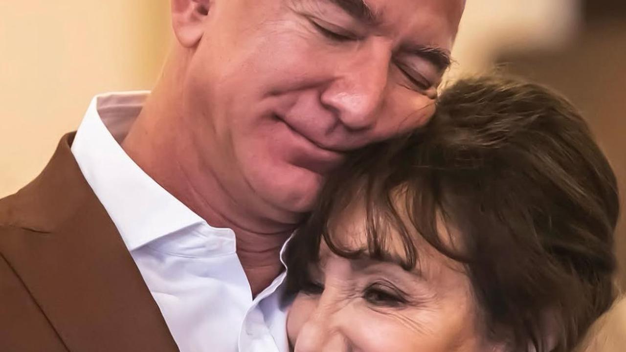 Wanita Ini Bikin Jeff Bezos Patah Hati Sepatah-Patahnya Sampai Tulis Pesan Mendalam