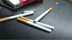 Mahasiswa ini panik saat melihat operasi zebra, lalu membuang sebuah benda mencurigakan. Ternyata ganja yang disimpan dalam bungkus rokok.