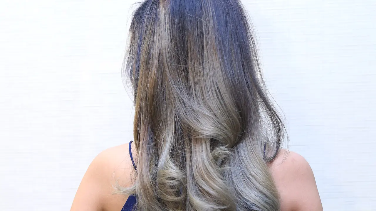Kenali Tren Gaya dan Warna Rambut di 2016