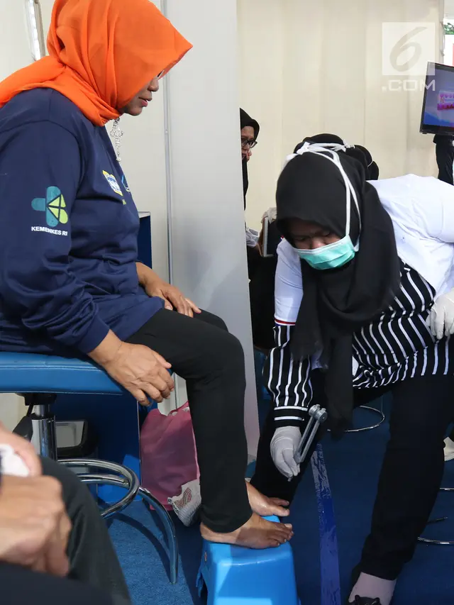 Peringati Hari Lansia Nasional 2019, Masyarakat Cek Risiko Neuropati