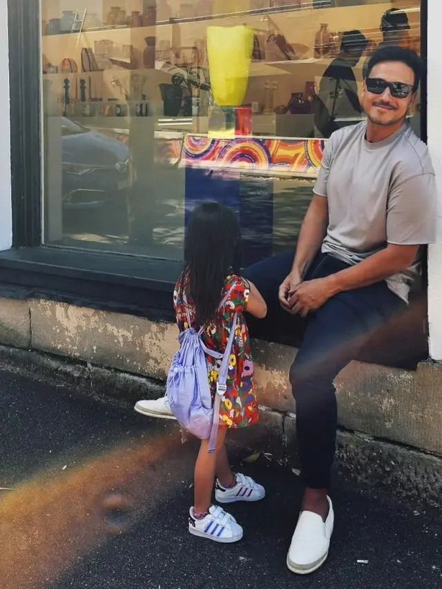 Raisa dan keluarga liburan (Instagram/hamishdw)