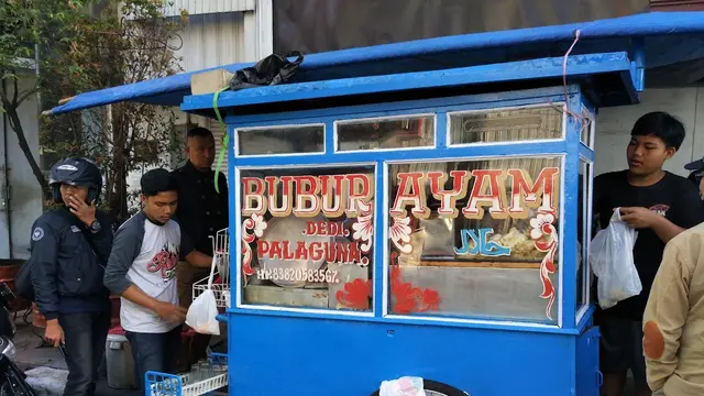 Rekomendasi Tempat Makan Bubur Ayam di Bandung