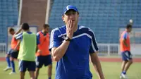 Mantan Bek City Resmi Latih Georgia