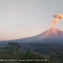 Gunung Semeru 4 Kali Erupsi dalam 3 Jam