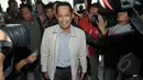 Budi Waseso senantiasa menebar senyum saat mendatangi Komnas HAM. Budi dipanggil Komnas HAM terkait penangkapan Bambang Widjojanto, Jakarta, Jumat (30/1/2015). (Liputan6.com/Herman Zakharia)