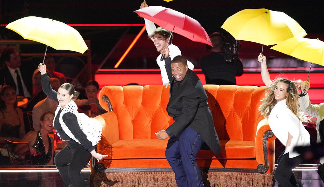Kenan Thompson di Emmy Awards 2022. (Foto: AP Photo/Mark Terrill)