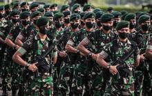 Momen Haru Prajurit TNI Pulang Tugas Bertemu Anak "Ku Pastikan Negara Ini Aman Untukmu Bermain"