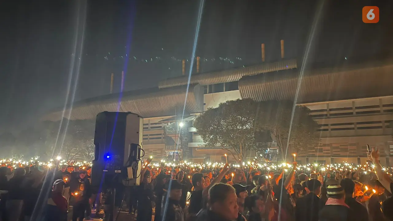 Ribuan Orang Suporter Solo, Sleman, DIY Gaungkan Islah dan Gelar Doa Bersama Untuk Para Korban Stadion Kanjuruhan