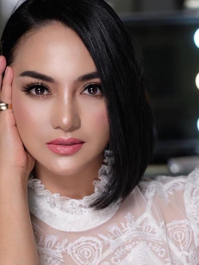 Syahrini dan Sederet Artis Cantik dengan Rambut Pendek 