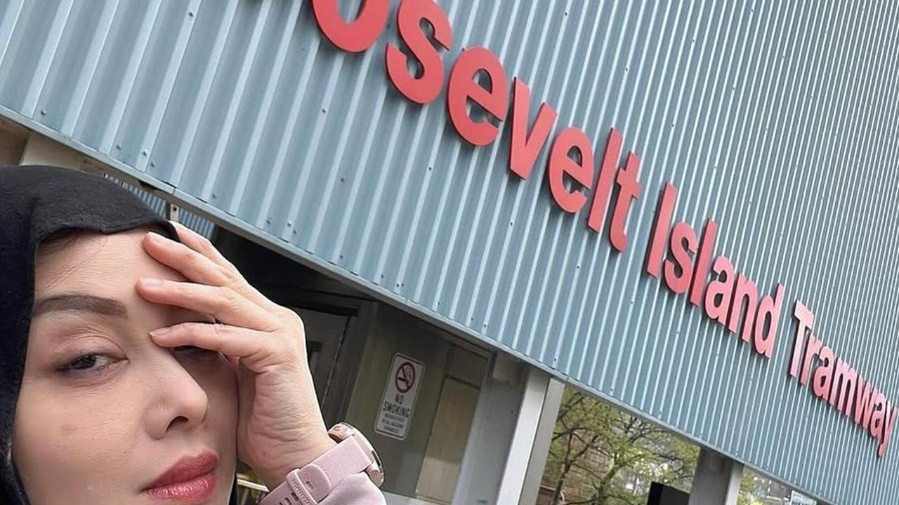 Potret 6 Artis yang Tinggalkan Dunia Hiburan, Kini Tekuni Profesi Tak Mentereng Namun Bikin Hati Damai