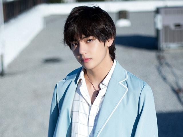 Tetap Produktif Di Rumah V Bts Tulis Lagu Dadakan Untuk Fans News Entertainment Fimela Com