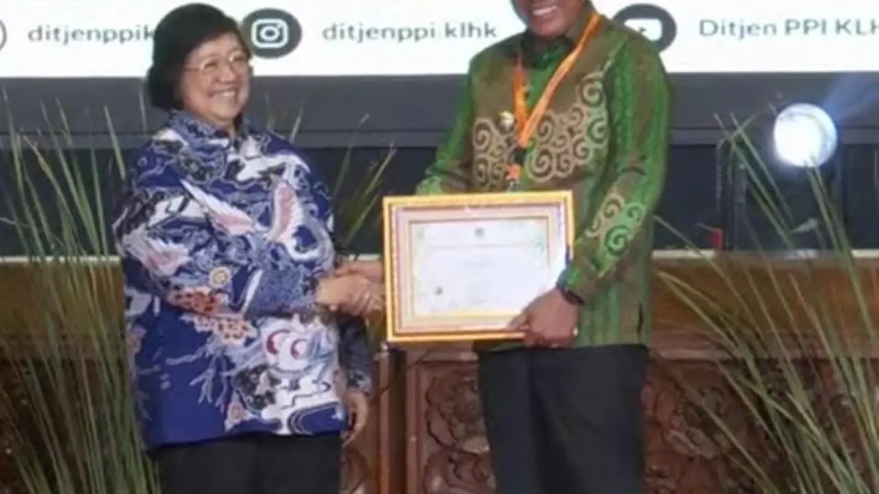 Wali Kota Bontang.