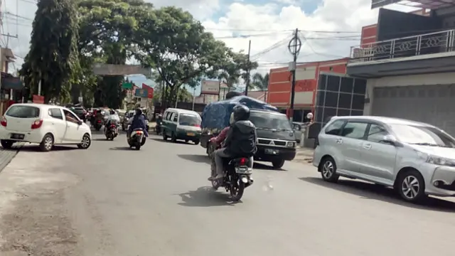 Kondisi Lalu Lintas Arus Balik Libur Tahun Baru 2018 di Garut
