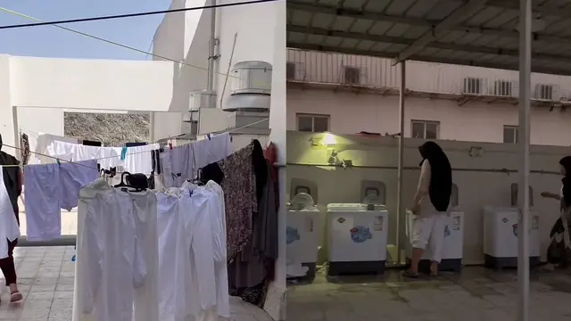 Kegiatan jemaah haji Indonesia mencuci baju di Makkah
