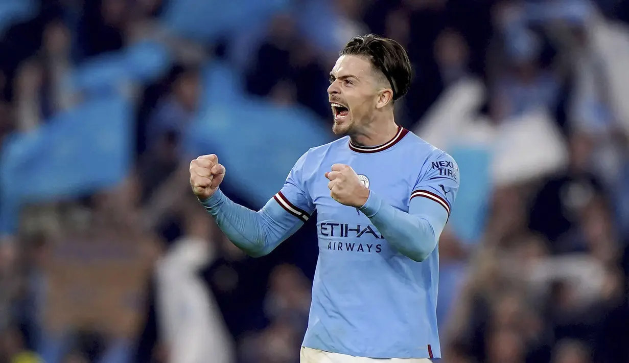Jack Grealish berhasil menjadi mimpi buruk bagi Real Madrid. Pemain asal Inggris tersebut mencatatkan tiga umpan kunci dan satu tembakan. Tak hanya garang menyerang, Grealish juga tak segan membantu pertahanan. (Martin Rickett/PA via AP)