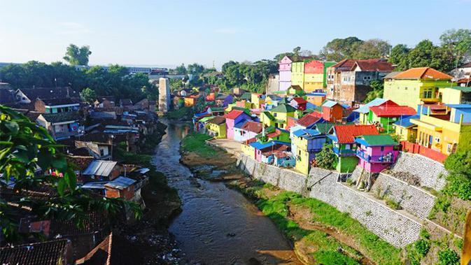 Tak Lagi Warna Warni Kampung Putih Malang Jadi Wisata