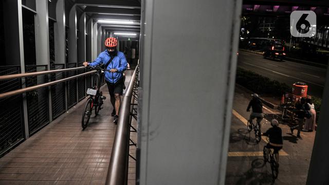 Akhir Pekan Warga Jakarta Jelang PSBB