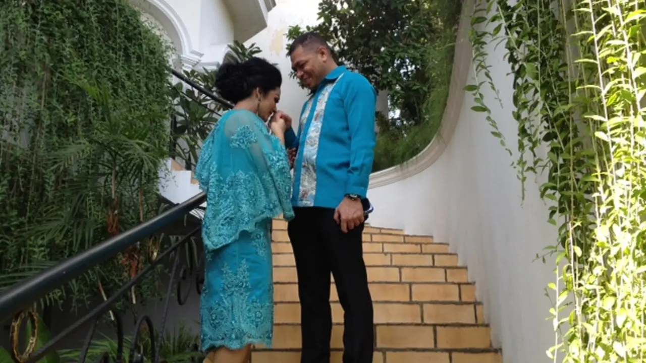 Cerita Krisdayanti yang Nyaris Gagal Lebaran