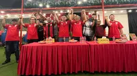 Persipura Jayapura secara resmi memperkenalkan Owen Rahadian sebagai manajer tim. (dok. Persipura Jayapura)