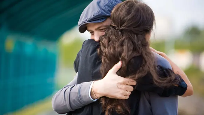 Jangan Pacaran Hanya karena Nggak Mau Dibilang Jomblo