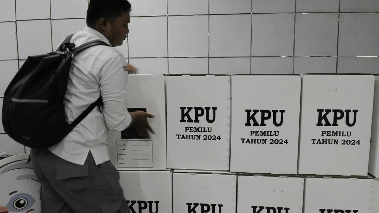 Sementara, untuk metode penarikan sampel yang digunakan adalah multistage random sampling. Waktu pengumpulan data pada tanggal 25 Oktober – 31 Oktober 2023.&nbsp;<br>