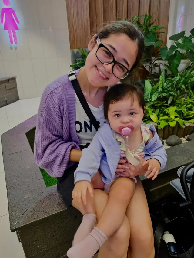 6 Potret Kebersamaan Gisela Cindy dan Keponakan, Momong Anak Gracia Indri