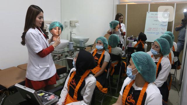 Devina Ciputri Ingin Kembali ke Dunia Entertainment ...