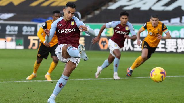 Foto Liga Inggris: Aston Villa Menang Dramatis di Markas Wolverhampton Wanderers