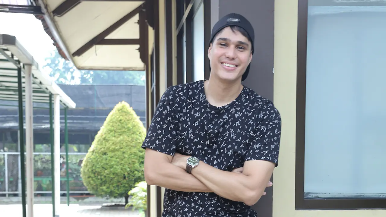 Mischa Chandrawinata