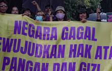 FOTO: Aksi Kamisan ke-883,  Sorotan Kritis Setahun Pemerintahan Prabowo-Gibran
