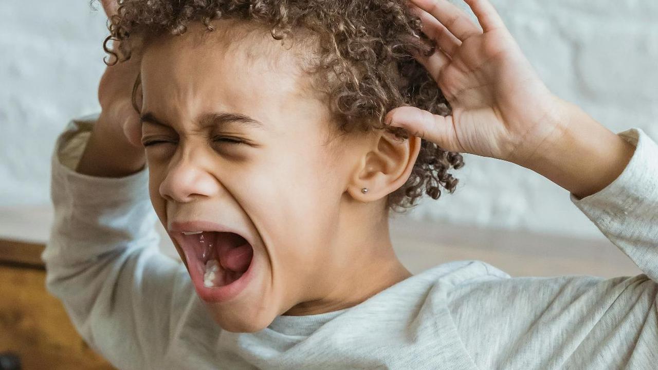 Ibu, Begini Lho Cara Menghadapi Anak Tantrum Tanpa Harus Membentaknya