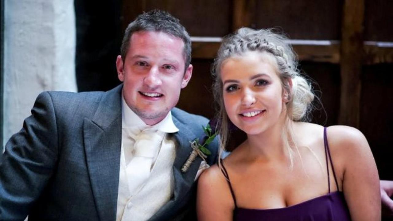 Disangka Hamil, Makeup Artist Cantik Tewas Karena Kanker