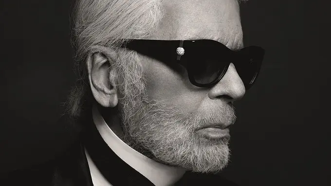 Creative Director Chanel Karl Lagerfeld meninggal