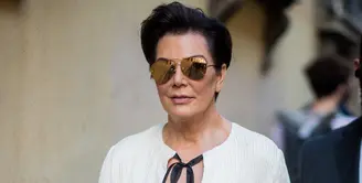 Kris Jenner menjawab pertanyaan yang membuat para penggemar penasaran. "Akankah seorang Kris Jenner menikah lagi?" (StyleCaster)