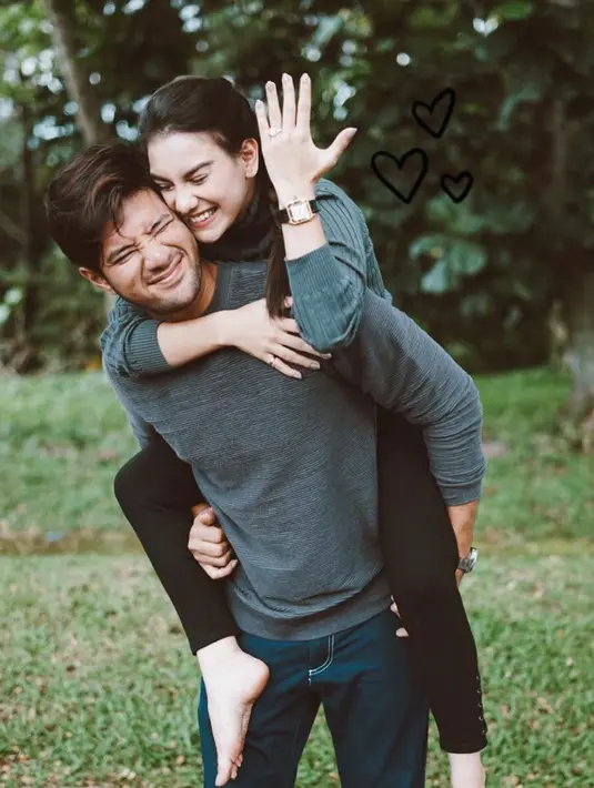 Ammar Zoni dan Irish Bella