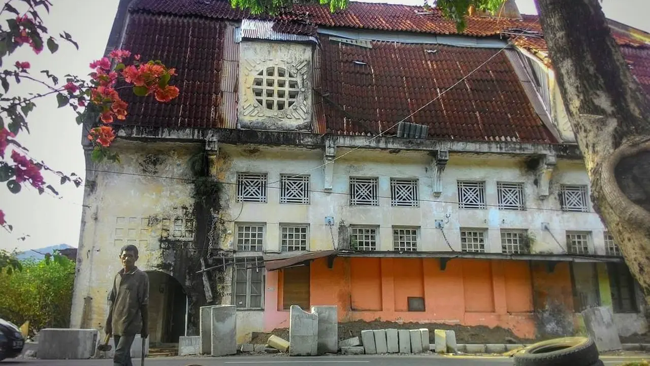 Kota Tua Padang