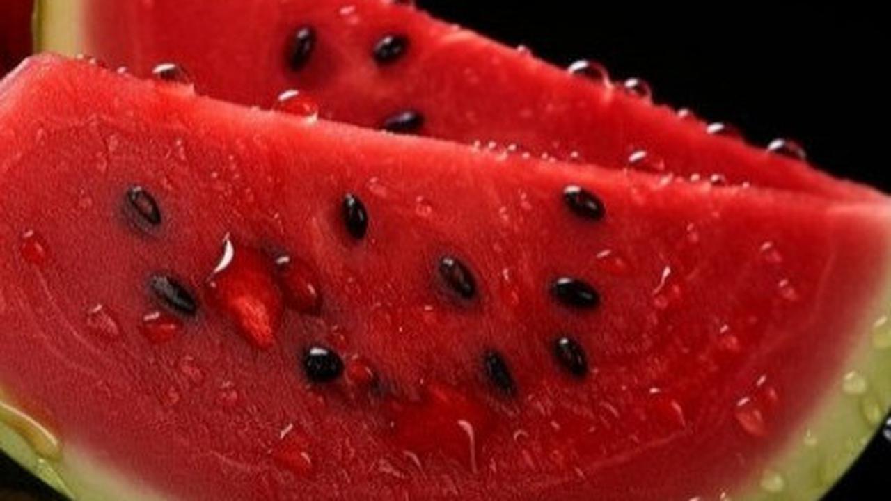 Buah semangka (Sumber: freepik.com)