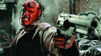 The best superhero movies that aren't Marvel or DC. (Photo: Hellboy (2004) - IMDb)