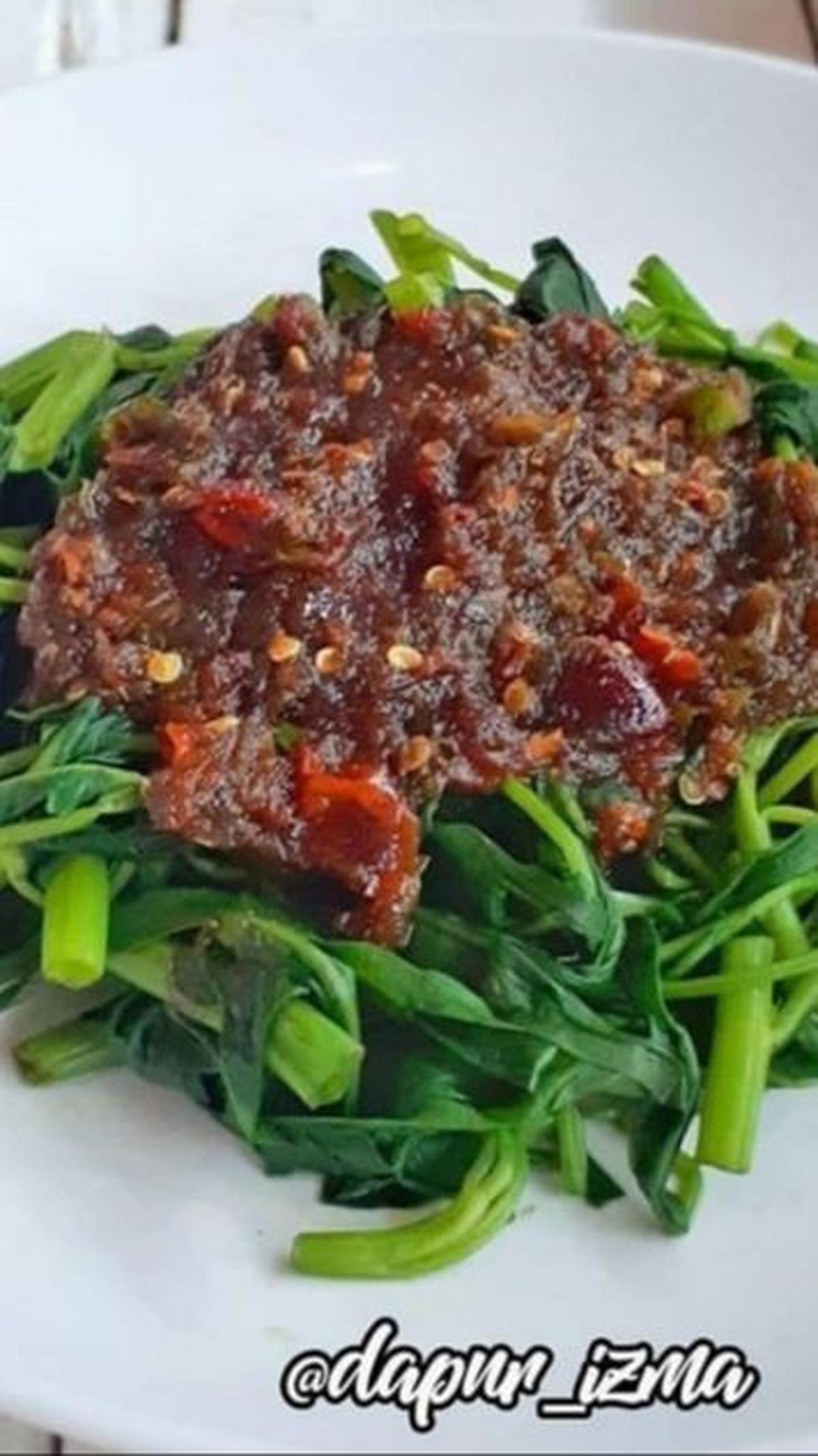 3. Resep Menu Diet Puasa Ramadhan: Plencing Kangkung<br>