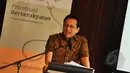 Irman Gusman mengapresiasi peluncuran buku "Privatisasi Berkerakyatan" yang ditulis oleh Dr Tito Sulistio, Jakarta, Jumat (20/3/2015). (Liputan6.com/Faizal Fanani)