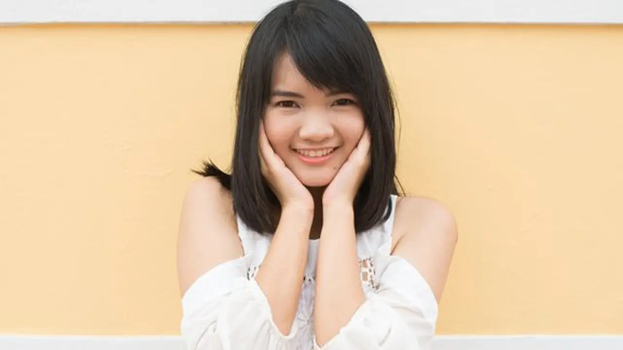 Membersihkan wajah/Copyright Shutterstock