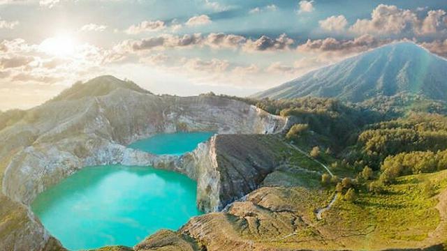 Danau Kelimutu