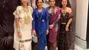 Dalam acara tersebut, Ashanty tampil cantik nan anggun mengenakan busana Adat Bali dengan sentuhan modern. (Instagram/ashanty_ash).