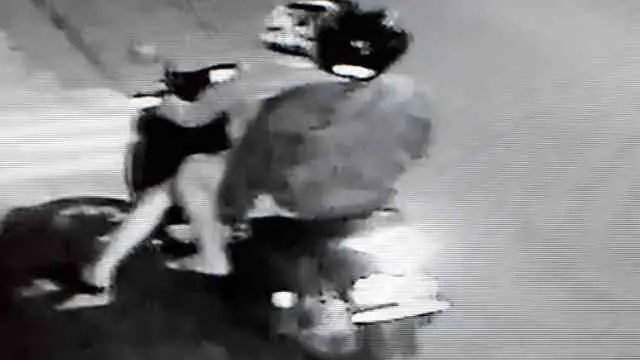 Pelempar Molotov Rumah Kapitra Ampera 4 Orang, Pakai Helm Full Face