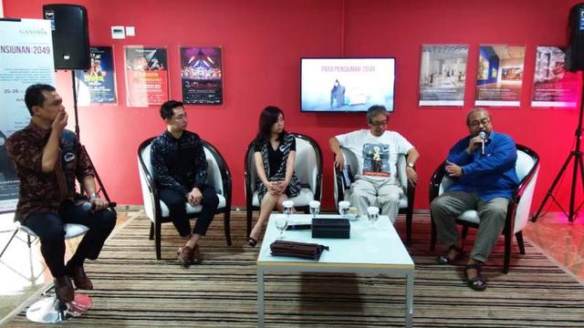 Dukung Berantas Korupsi, Teater Gandrik Pentaskan Para Pensiunan 2049