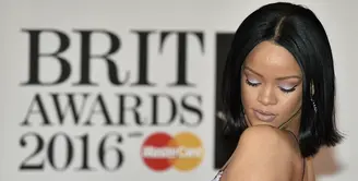 Rihanna mulai angkat bicara ketika dirinya mendengar rumor yang beredar tentang Jay Z selingkuhi Beyonce. (AFP/Bintang.com)