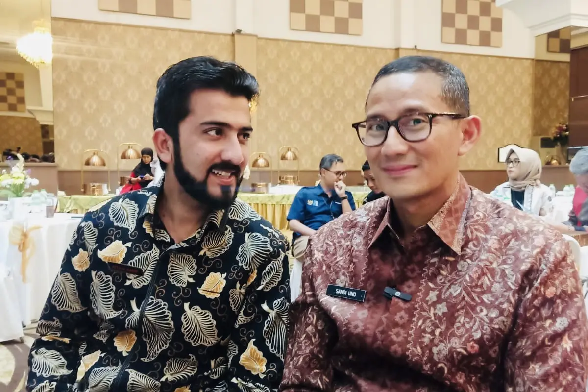 Selebgram Atta Ul Karim dan Sandiaga Uno