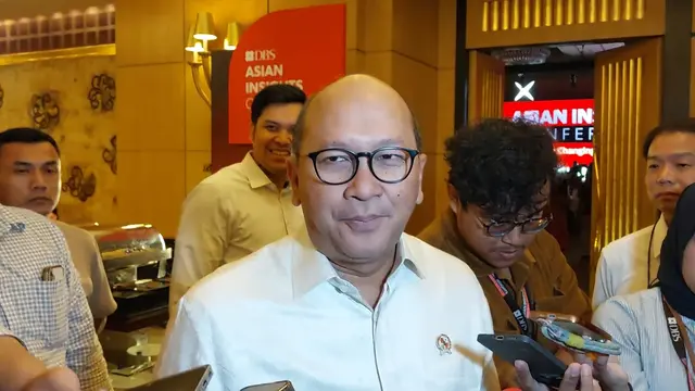 Chief Executive Officer (CEO) Danantara, Rosan Perkasa Roeslani  di Hotel Mulia, Jakarta, Rabu (21/5/2025). (Arief/Liputan6.com)