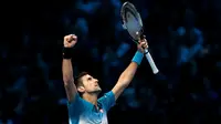 Novak Djokovic berhasil mengalahkan Rafael Nadal 6-3, 6-3, pada semifinal ATP World Tour Finals 2015 di O2 Arena, Sabtu (21/11/2015).